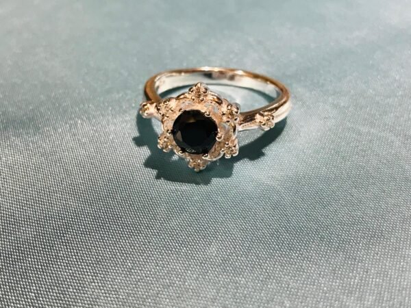 Luna Black Ring