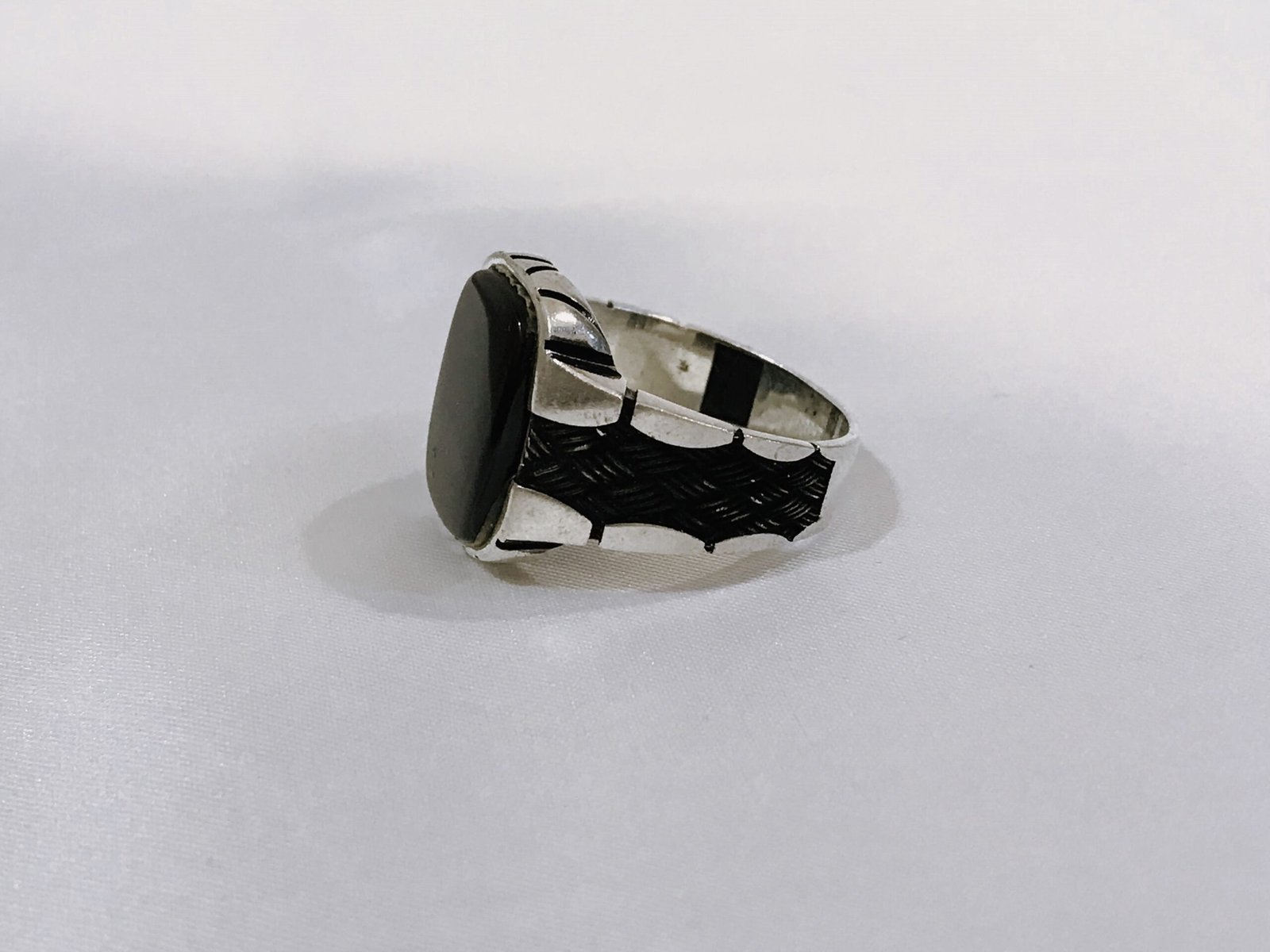 Lustrous Legacy Ring - Image 4