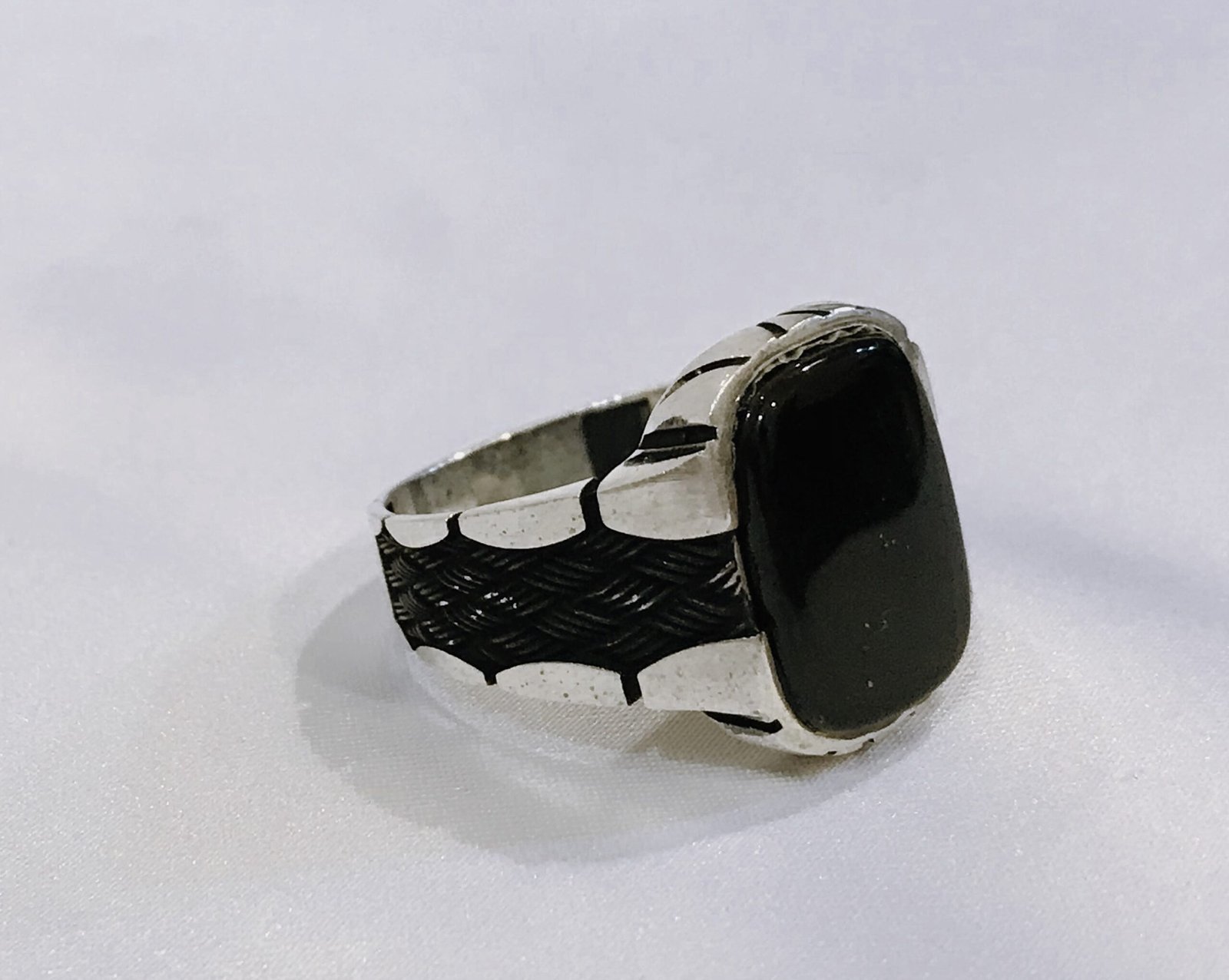 Lustrous Legacy Ring - Image 3