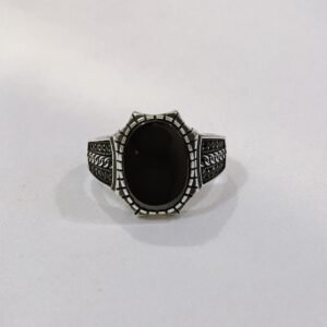 Noir Majesty Ring