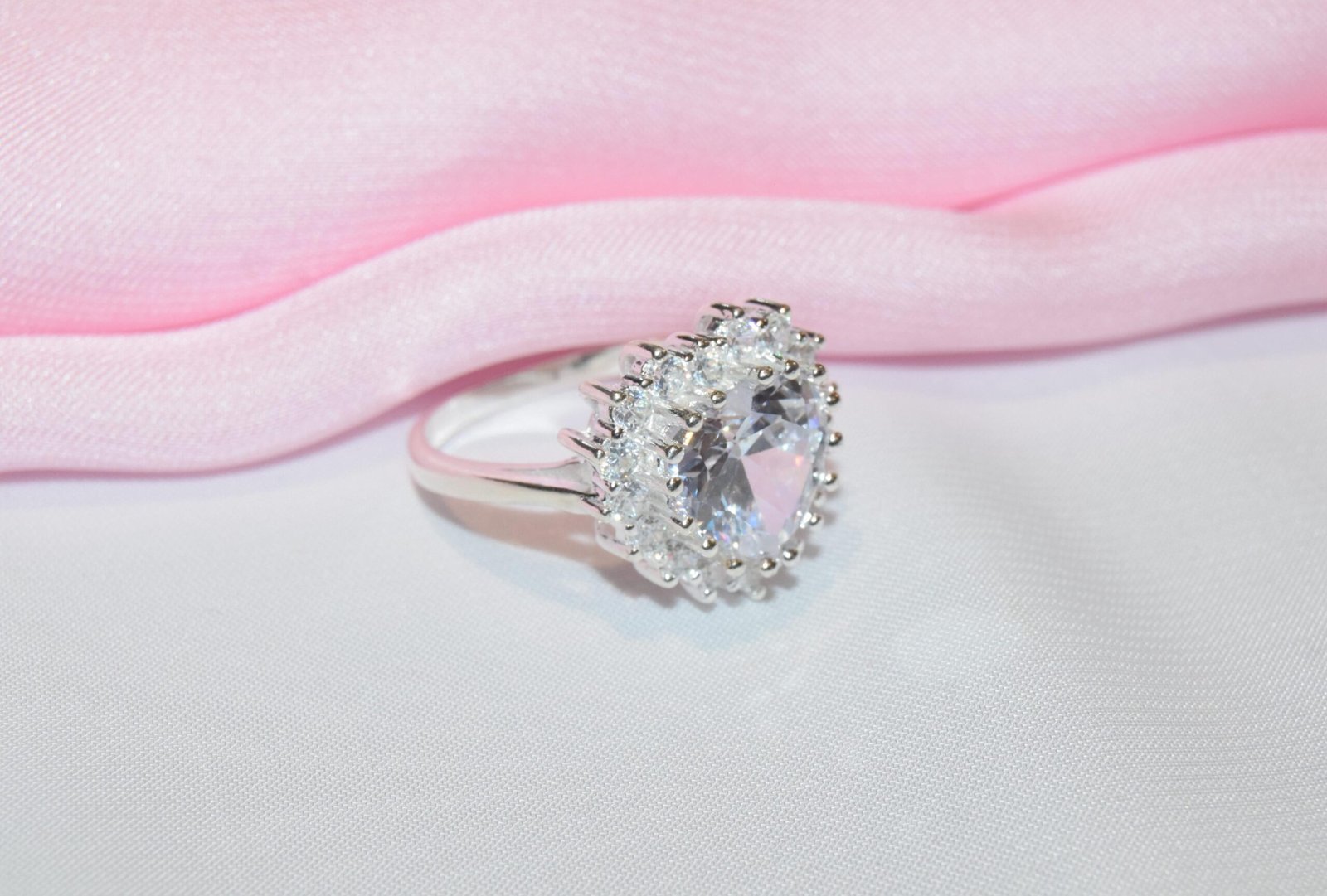 Crystal Heart Ring - Image 3